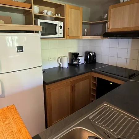Apartment 3 Pieces, Skis Aux Pieds, Piscine, Sauna, Jacuzzi, Balcon, Belle Plagne - Fr-1-181-2814